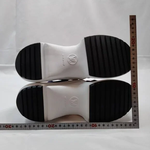 Louis Vuitton Sneakers Women Hot Pink Nylon mon-308-071425 - Picture 7 of 9